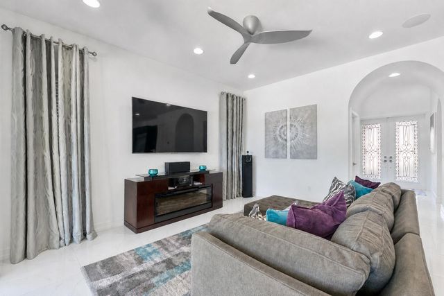 8723 Grand Prix Lane, Boynton Beach, FL 33472