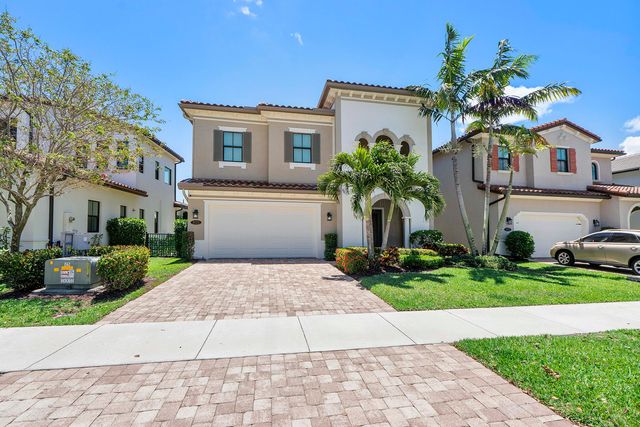 8723 Grand Prix Lane, Boynton Beach, FL 33472