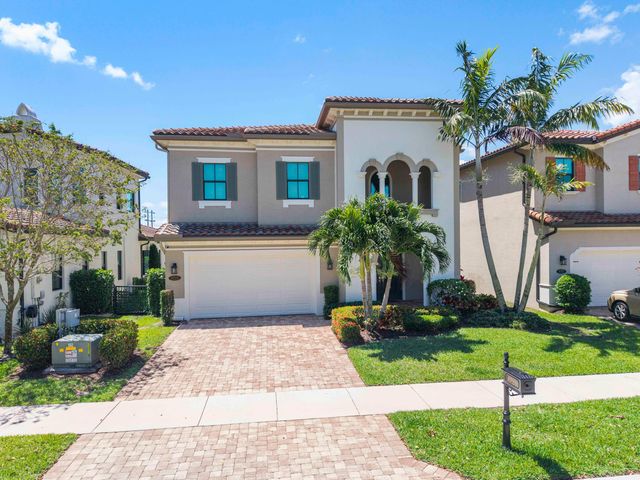 8723 Grand Prix Lane, Boynton Beach, FL 33472