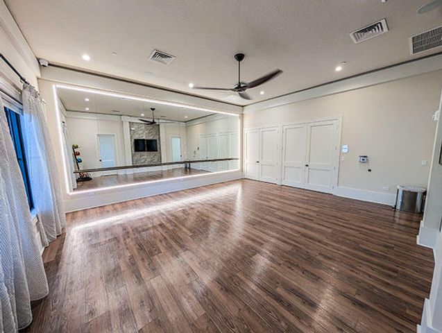 8723 Grand Prix Lane, Boynton Beach, FL 33472