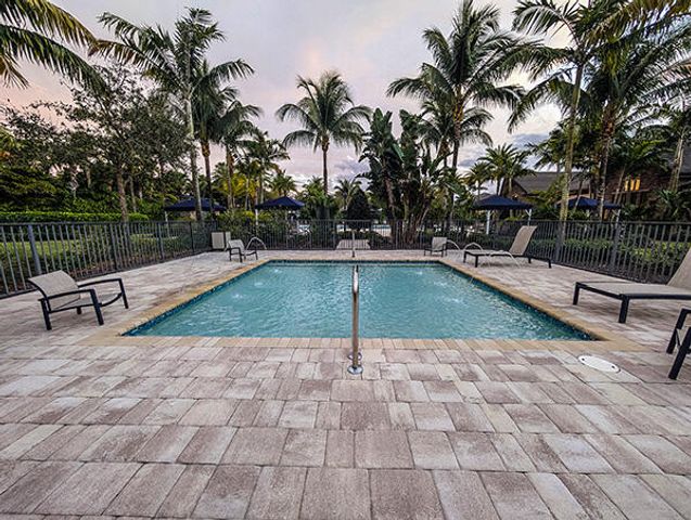 8723 Grand Prix Lane, Boynton Beach, FL 33472