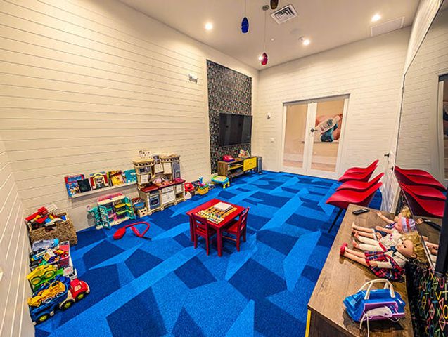 8723 Grand Prix Lane, Boynton Beach, FL 33472