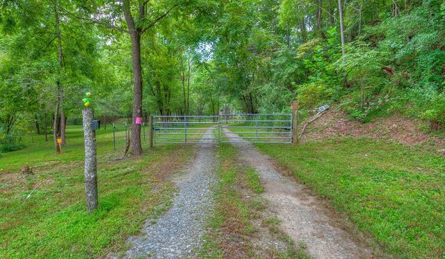 15 Ranger Hill, Murphy, NC 28906