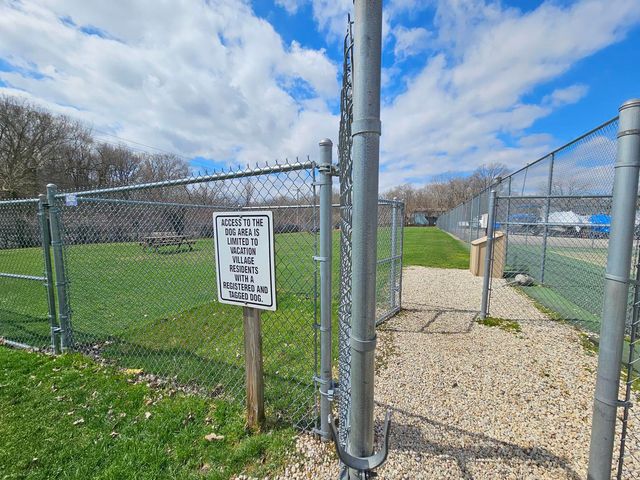 58 Vail Colony 7, Fox Lake, IL 60020