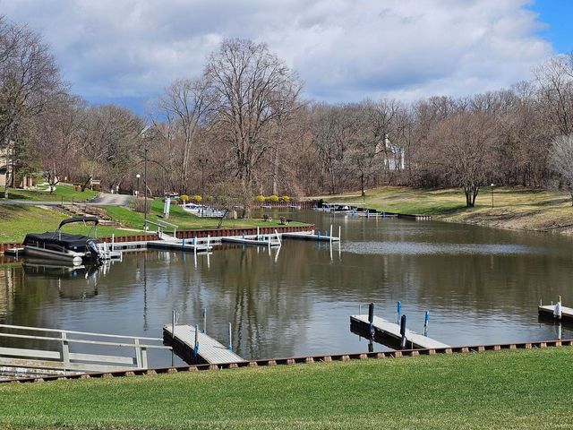 58 Vail Colony 7, Fox Lake, IL 60020