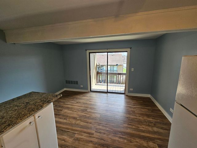 58 Vail Colony 7, Fox Lake, IL 60020