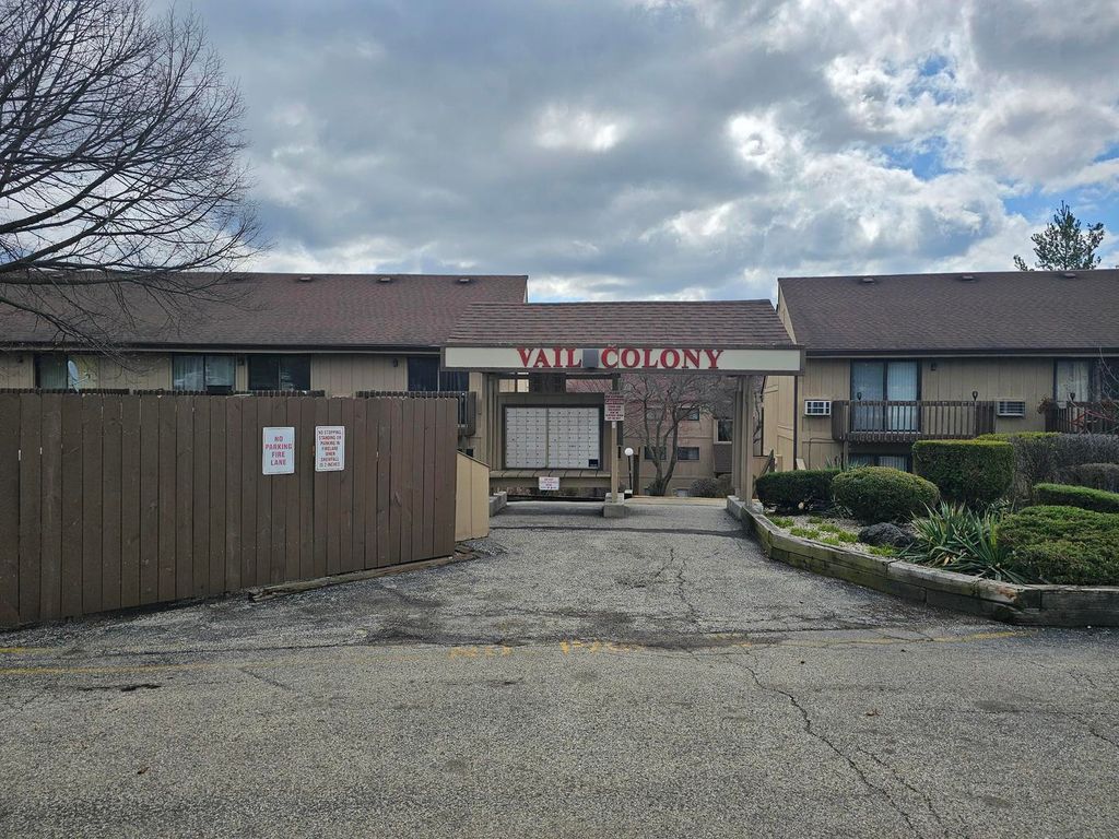 58 Vail Colony 7, Fox Lake, IL 60020