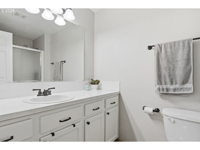 8412 Ne 37TH Cir, Vancouver, WA 98662