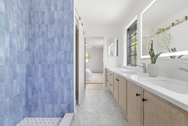 180 Eliot St, Brookline, MA 02467