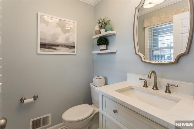 1 Copperfield Way, Morris Township, NJ 07960