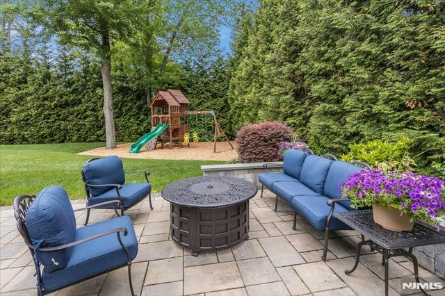 1 Copperfield Way, Morris Township, NJ 07960
