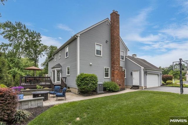 1 Copperfield Way, Morris Township, NJ 07960