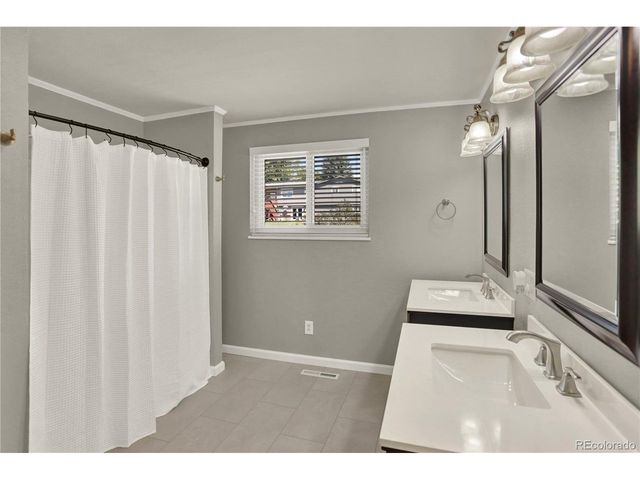 345 Johnson Dr, Castle Rock, CO 80104