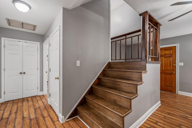 92 Merchant, Ellisville, MS 39437