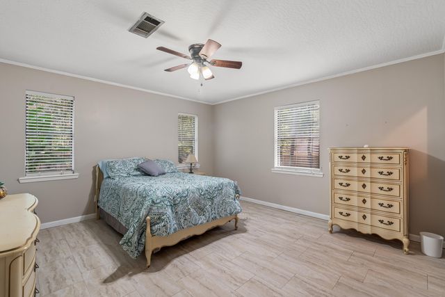 92 Merchant, Ellisville, MS 39437