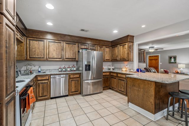 92 Merchant, Ellisville, MS 39437