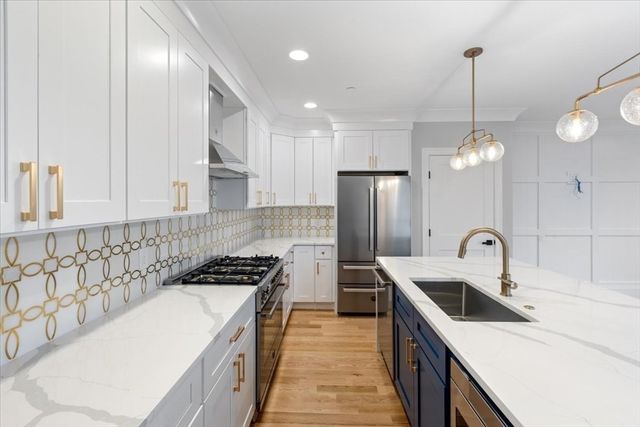 30 Dighton 1, Boston, MA 02135
