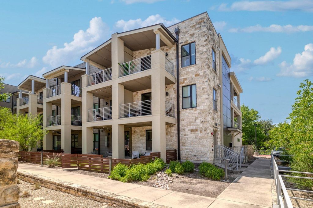 2733 Dulce LN 621, Austin, TX 78704