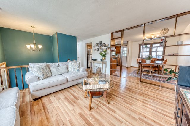 15 Kent Court, Middletown, CT 06457