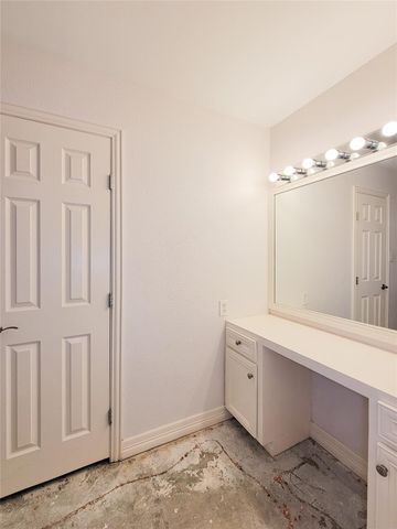 5826 Picasso Place, Houston, TX 77096