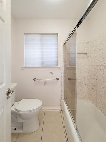 5826 Picasso Place, Houston, TX 77096