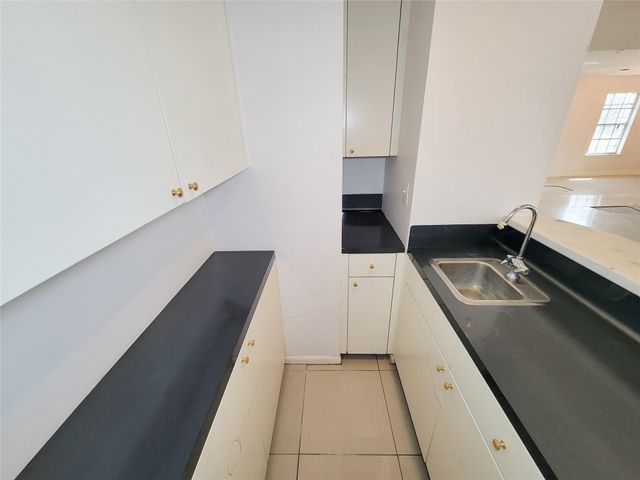 5826 Picasso Place, Houston, TX 77096