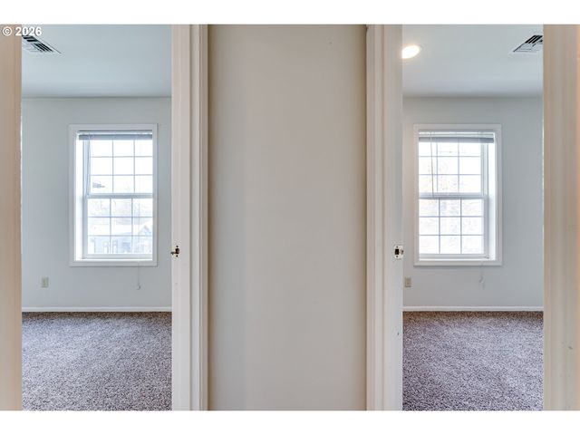 951 W 27TH Ave, Eugene, OR 97405