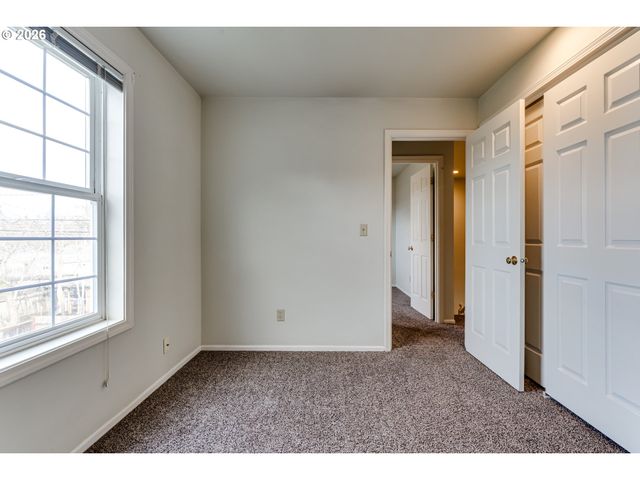 951 W 27TH Ave, Eugene, OR 97405