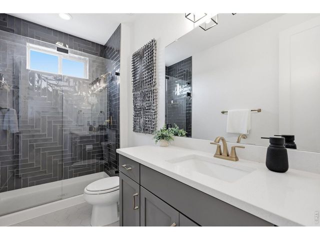 3305 W 155th Ave, Broomfield, CO 80023