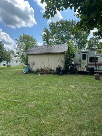 211 W Elm Street, Bradford, OH 45308