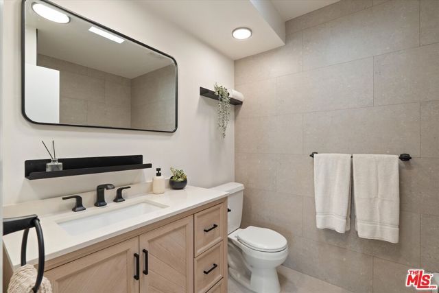 1410 S Bentley Avenue 304, Los Angeles, CA 90025
