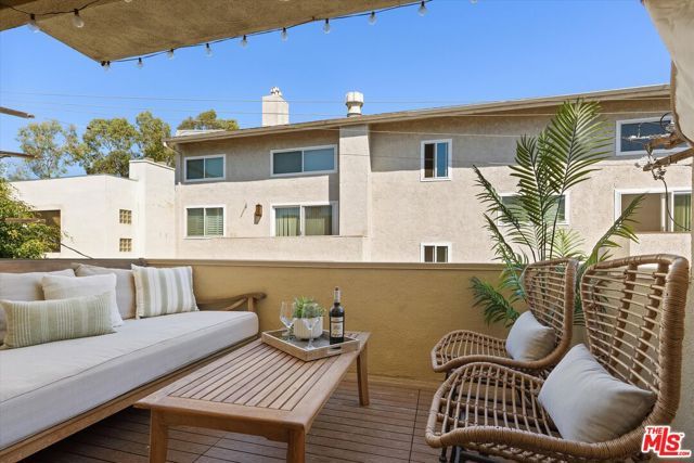 1410 S Bentley Avenue 304, Los Angeles, CA 90025