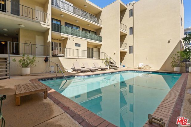 1410 S Bentley Avenue 304, Los Angeles, CA 90025