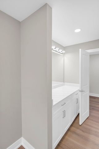 350 Newgate Court 2Z, Schaumburg, IL 60193