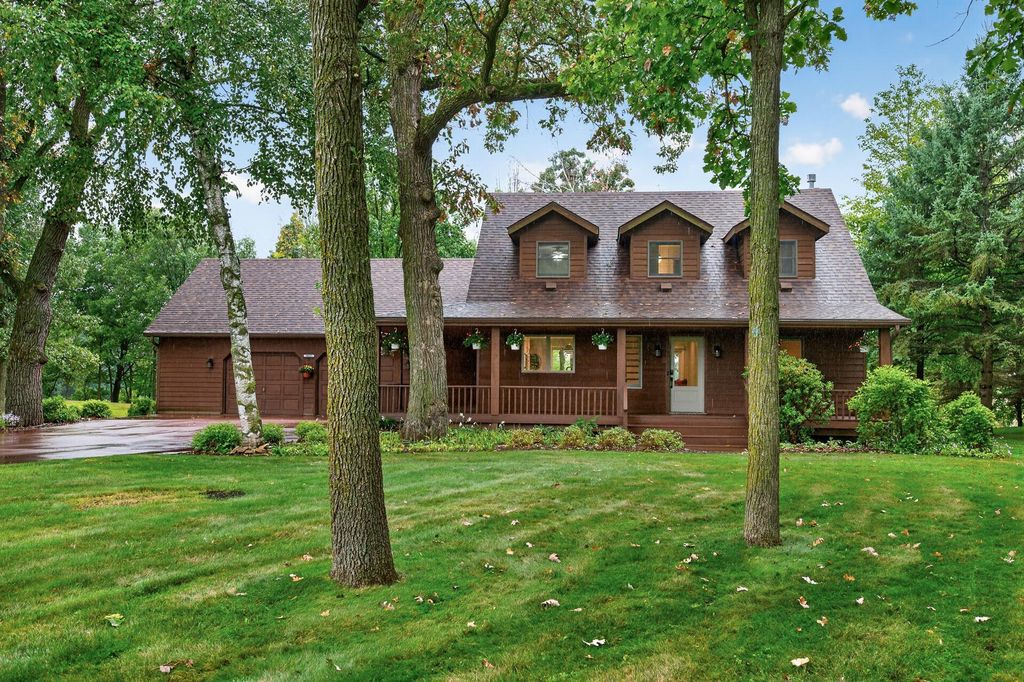 14213 263rd Street, Lindstrom, MN 55045 — photo 2