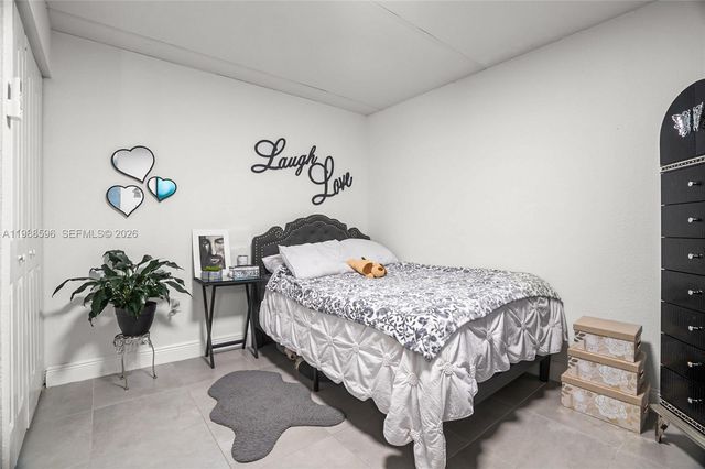 7695 NW 178th Ter 1, Hialeah, FL 33015