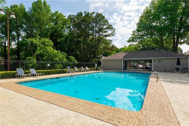 1512 Planters Ridge Lane, Alpharetta, GA 30004