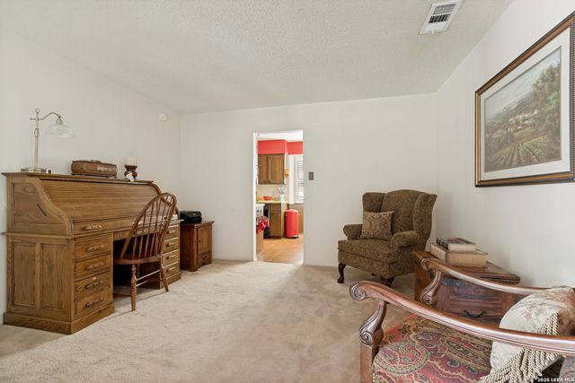 5819 DEAN MARTIN ST, San Antonio, TX 78240