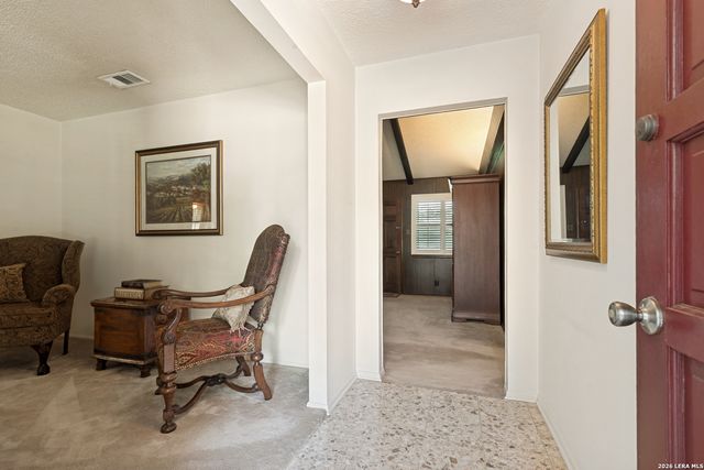5819 DEAN MARTIN ST, San Antonio, TX 78240