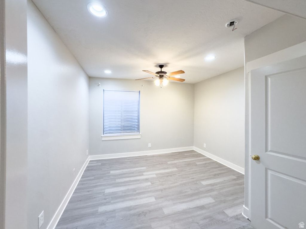 Image 15 of property listing at 7280 N POINT LOOKOUT RD, Eagle Mountain, UT 84005