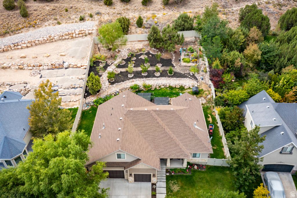Image 22 of property listing at 7280 N POINT LOOKOUT RD, Eagle Mountain, UT 84005