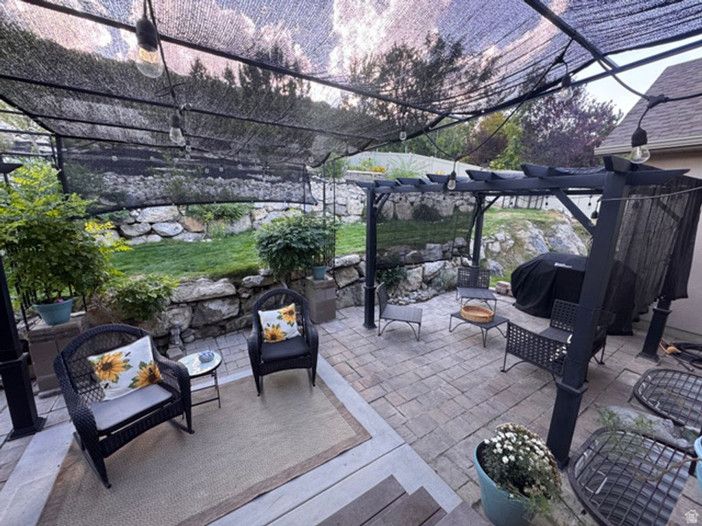 Image 25 of property listing at 7280 N POINT LOOKOUT RD, Eagle Mountain, UT 84005