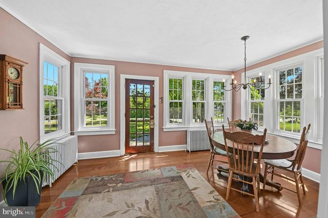 222 BASTIAN LN, Allentown, PA 18104