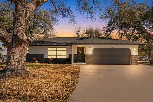 4227 BLOSSOM ROAD, Venice, FL 34293