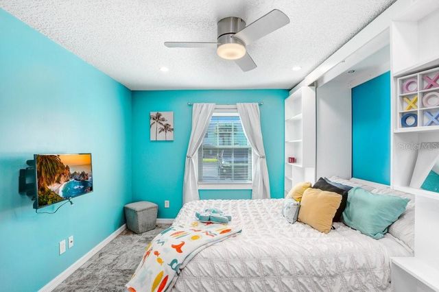 5012 STARFISH DRIVE SE B, St Petersburg, FL 33705