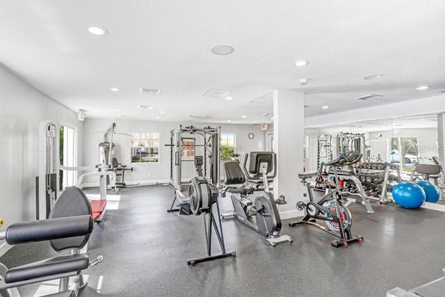 5012 STARFISH DRIVE SE B, St Petersburg, FL 33705