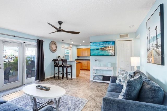 5012 STARFISH DRIVE SE B, St Petersburg, FL 33705