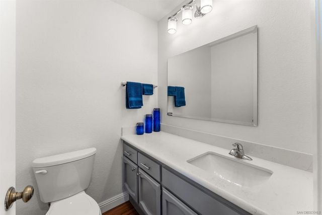 988 E Main St E, El Cajon, CA 92021