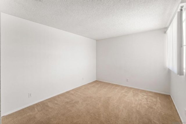 988 E Main St E, El Cajon, CA 92021