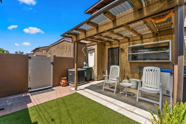 988 E Main St E, El Cajon, CA 92021